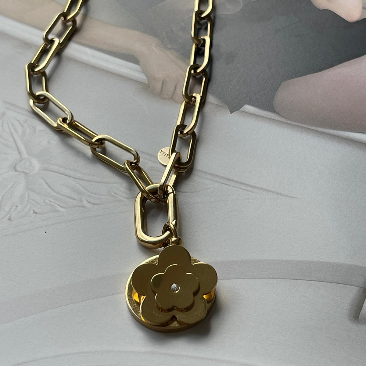 Heart Clover Medallion Necklace | Interchangable