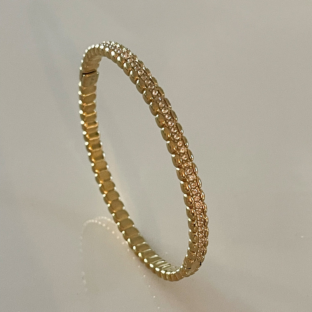 Mari Cuff  | Gold